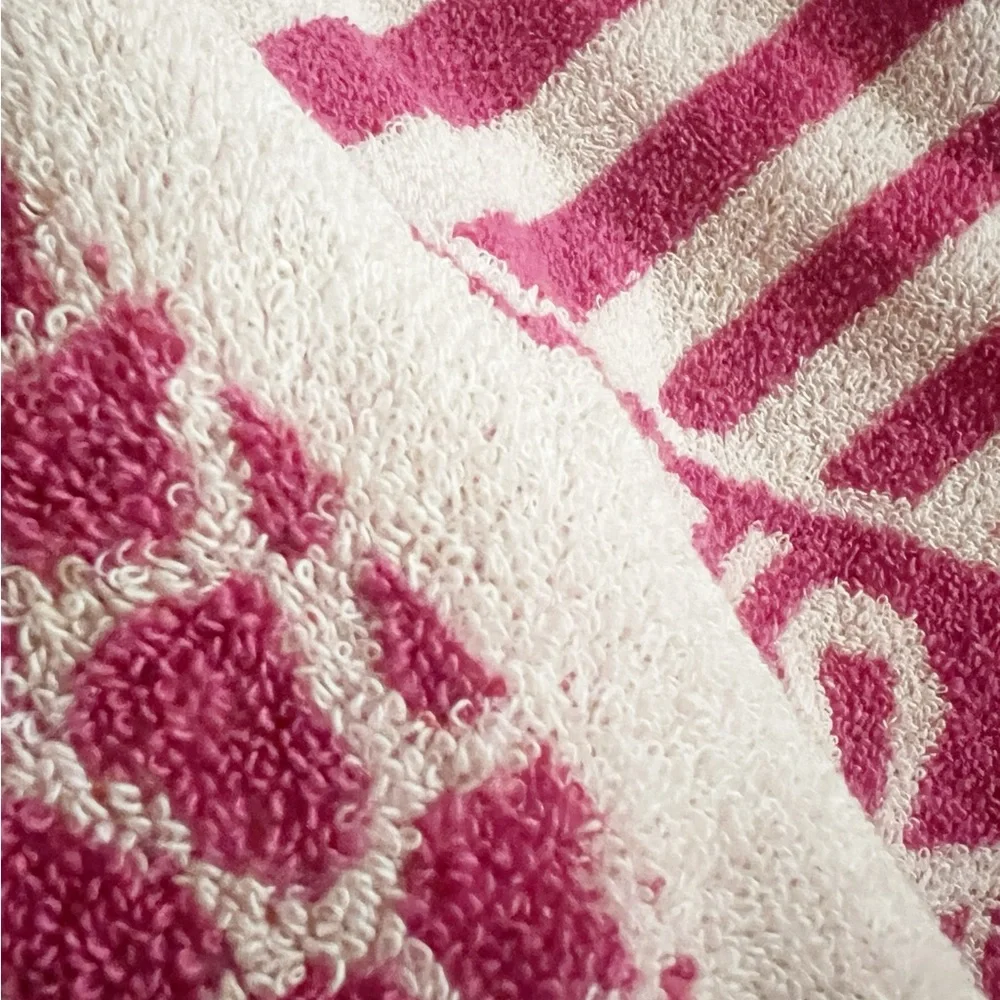 Vintage King Tut Egyptian Beach Towel Pink White Ankh Eye of Ra